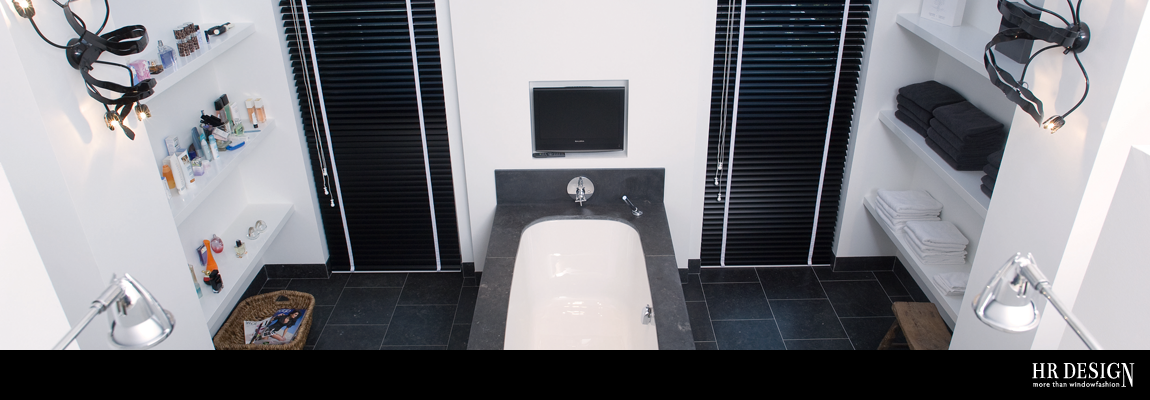 op maat korting Welke raamdecoratie is geschikt voor de badkamer Showroom Badkamer Delft ~ op maat korting Welke raamdecoratie is geschikt voor de badkamer